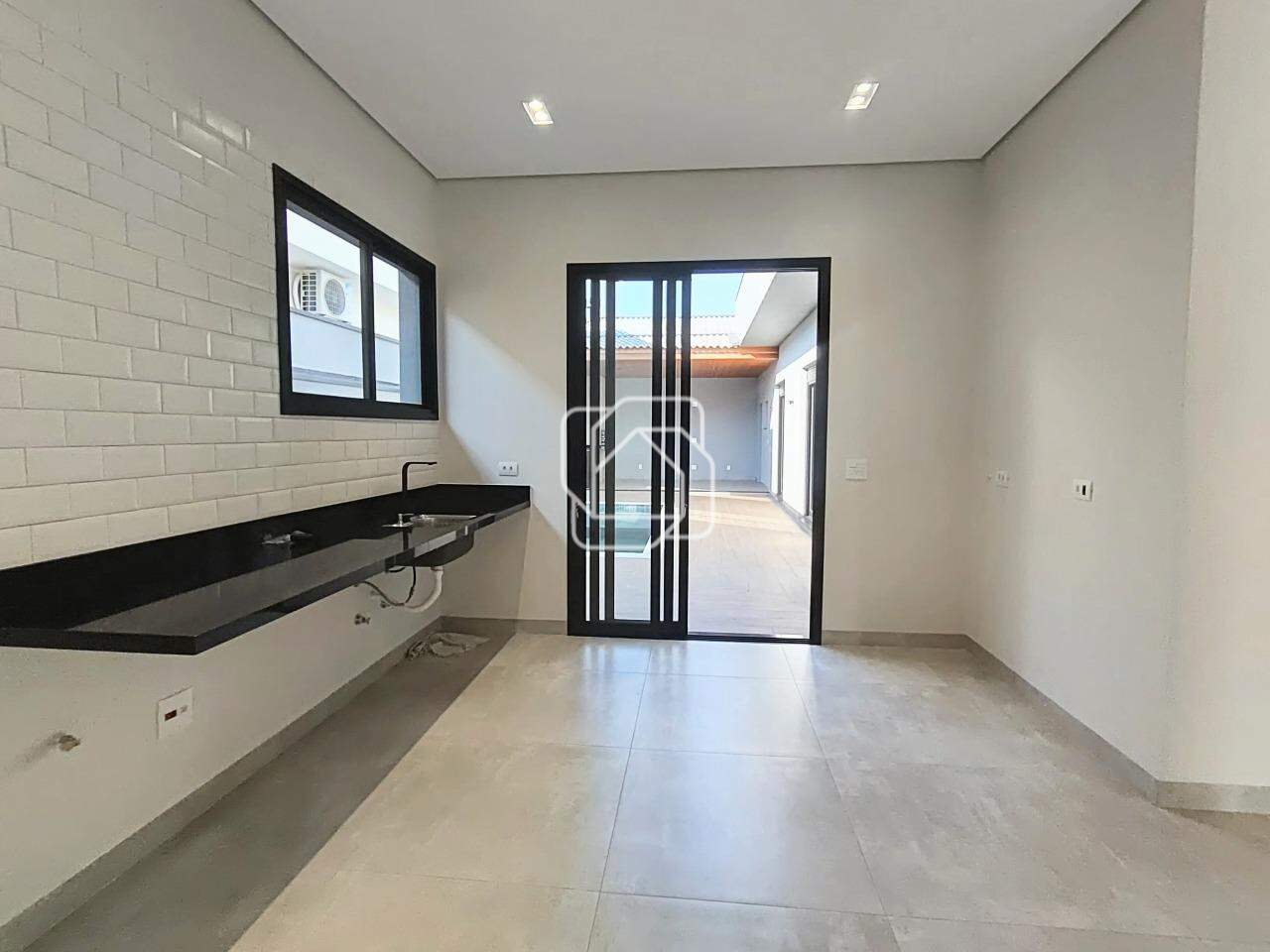 Casa de Condomínio à venda em Itu - SP - Condomínio Residencial Mont Blanc: Cozinha