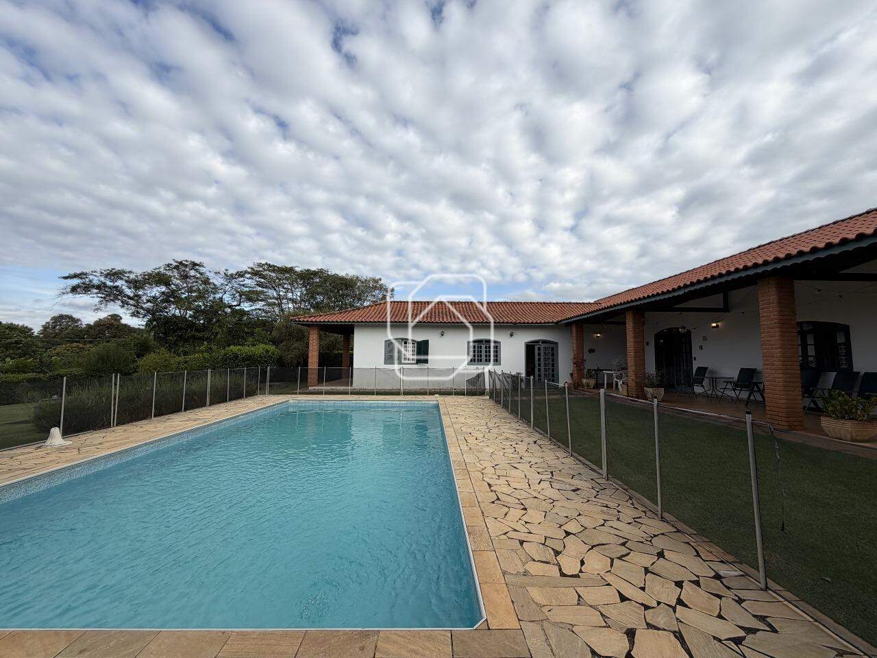 Casa de Condomínio à venda em Indaiatuba - SP - Colinas do Mosteiro de Itaici: Área da piscina