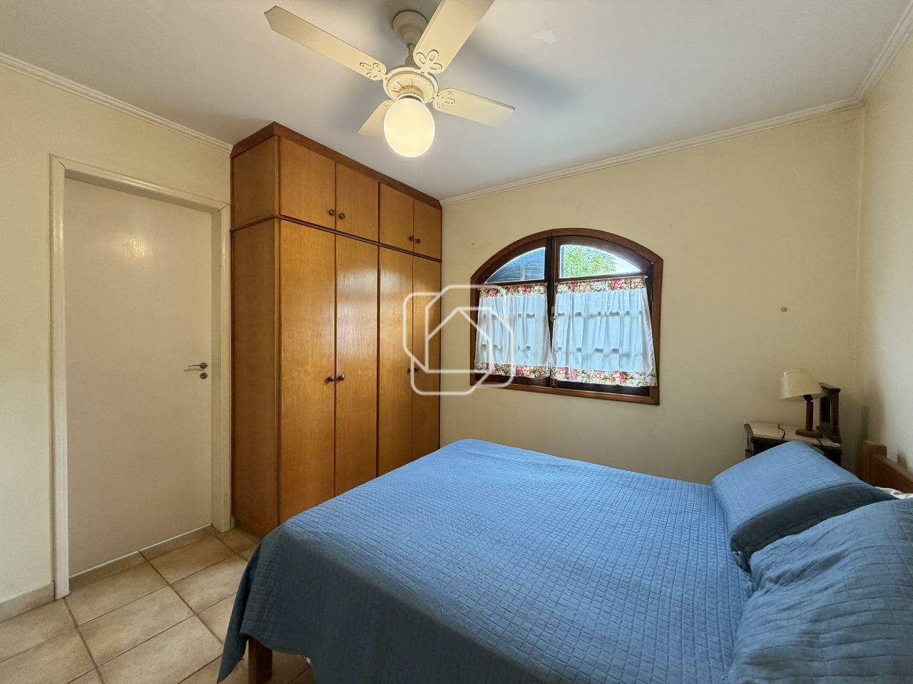 Casa de Condomínio à venda em Indaiatuba - SP - Colinas do Mosteiro de Itaici: Dormitório