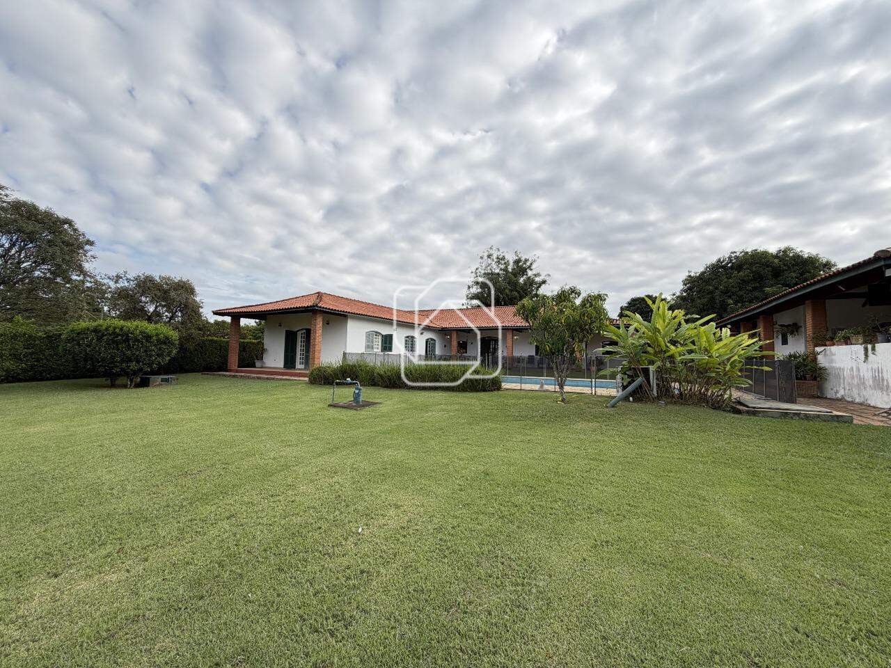 Casa de Condomínio à venda em Indaiatuba - SP - Colinas do Mosteiro de Itaici: Área externa