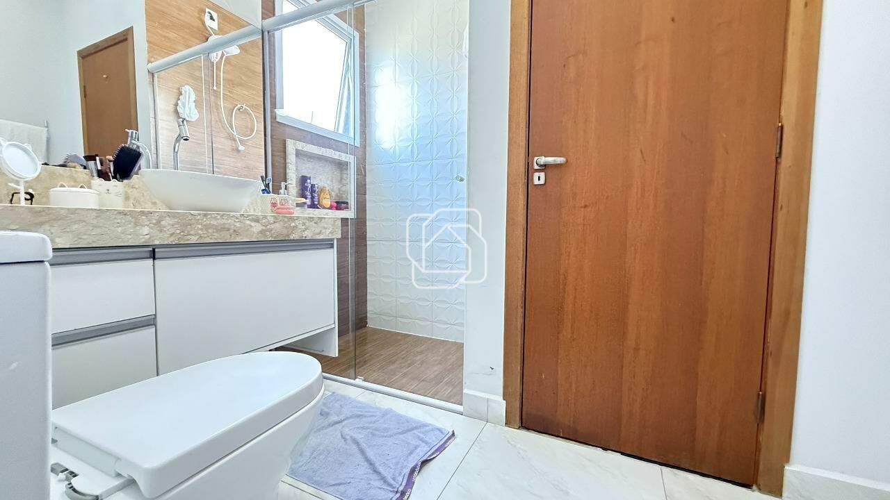 Casa de Condomínio à venda em Salto - SP - Portal dos Bandeirantes Salto: 