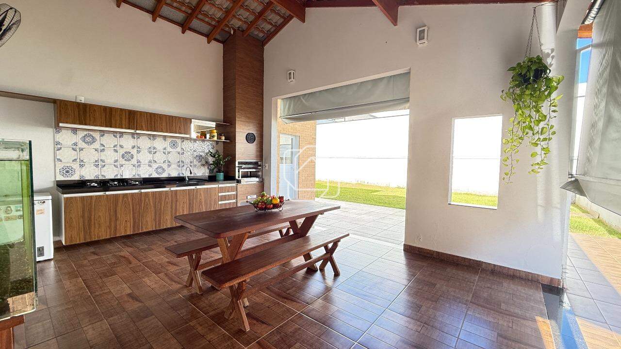 Casa de Condomínio à venda em Salto - SP - Portal dos Bandeirantes Salto: 