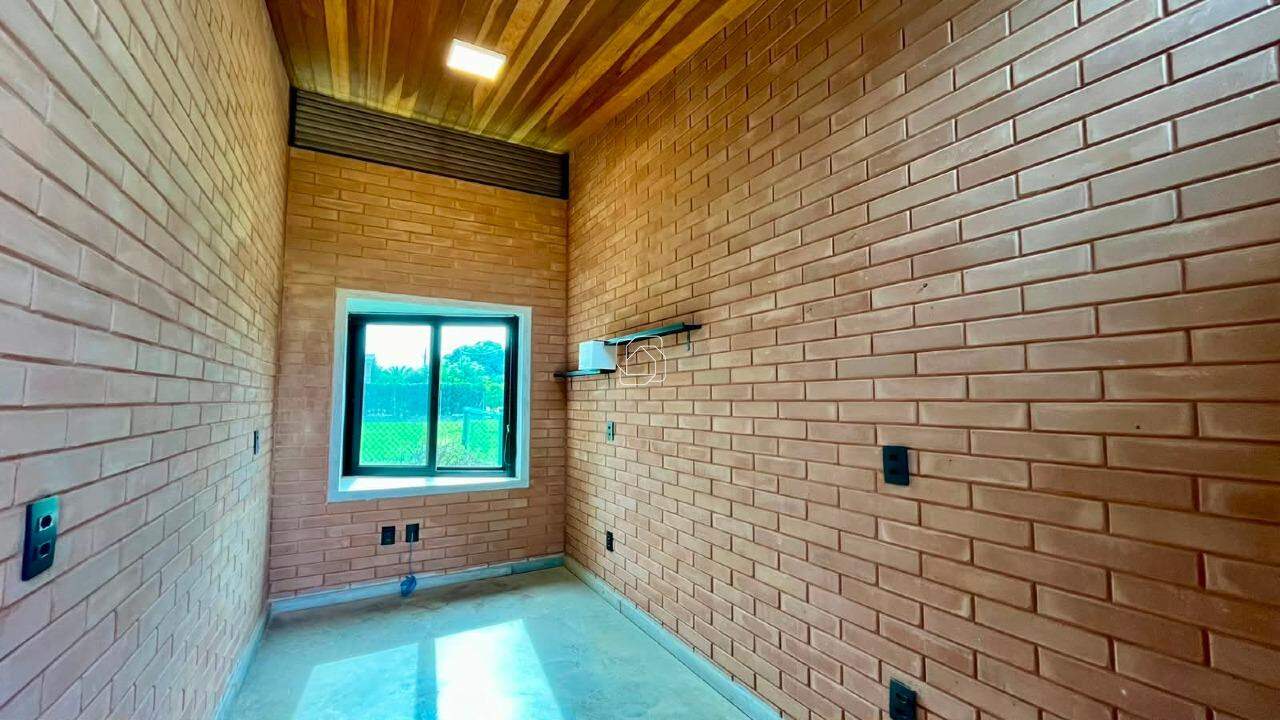 Casa de Condomínio para aluguel em Salto - SP - Residencial Primavera: Escritório