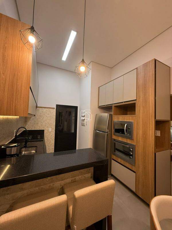 Casa de Condomínio para aluguel em Salto - SP - Village Moutonnée: