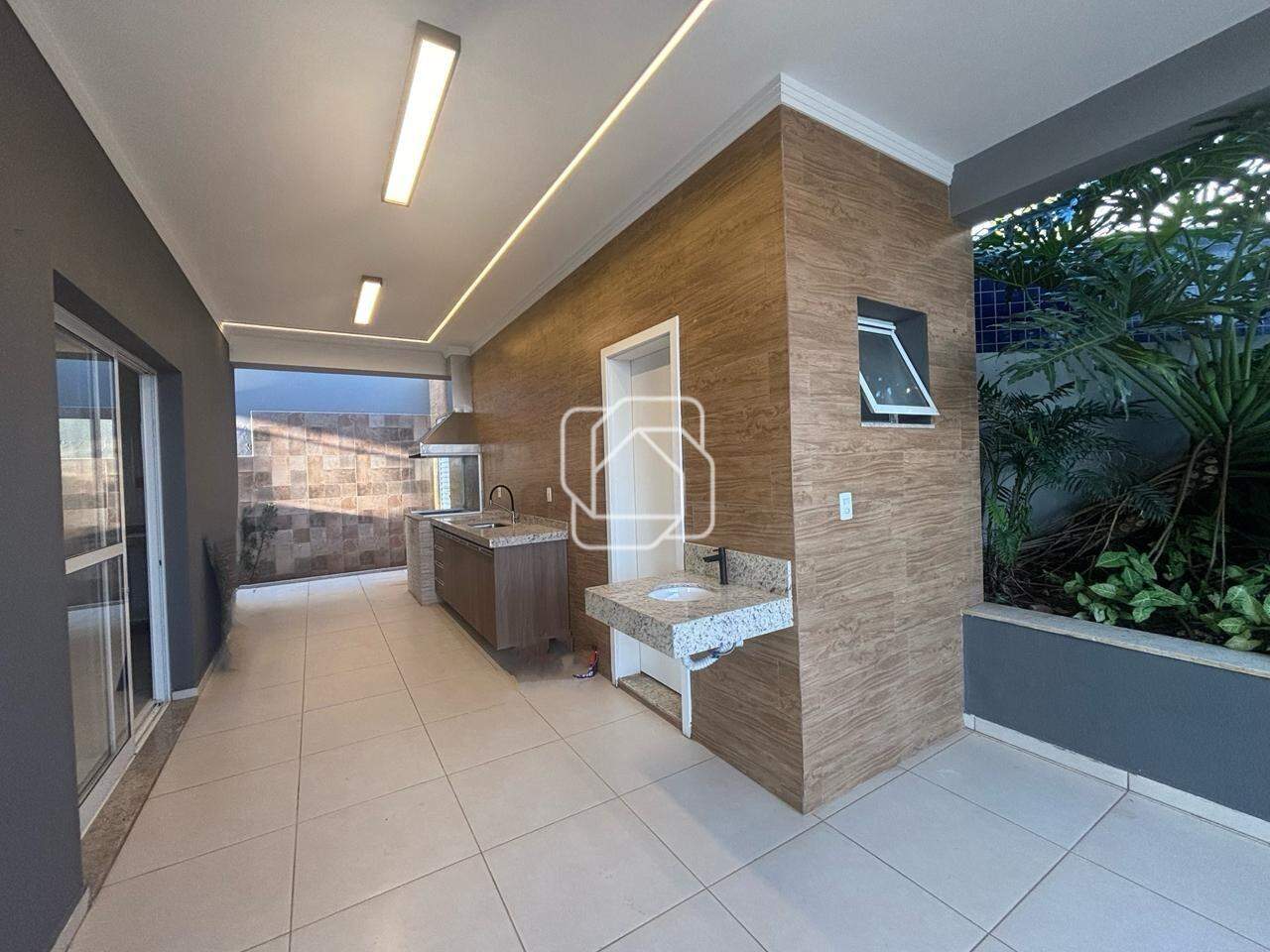 Casa de Condomínio para aluguel em Indaiatuba - SP - Jardim Residencial Helvétia Park II: 