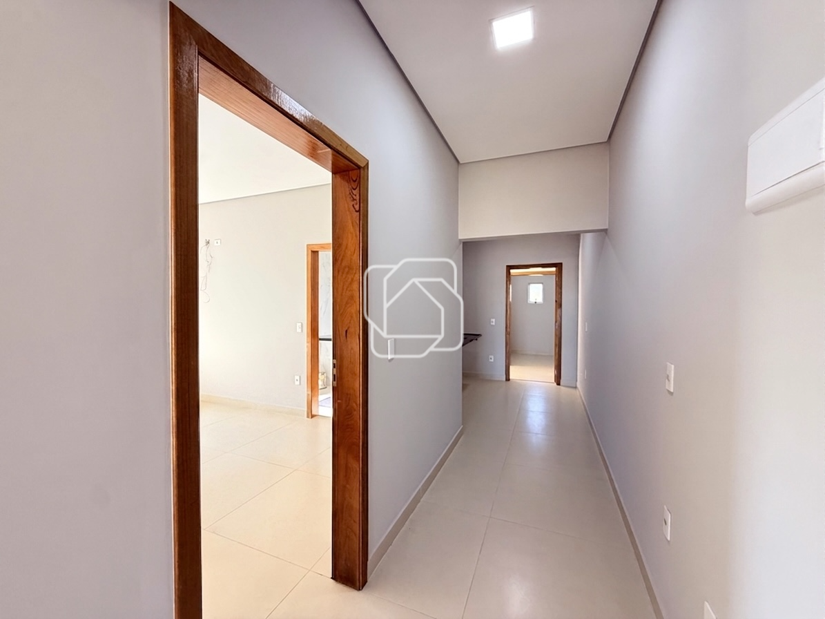 Casa de Condomínio à venda em Indaiatuba - SP - Residencial Milano: Corredor