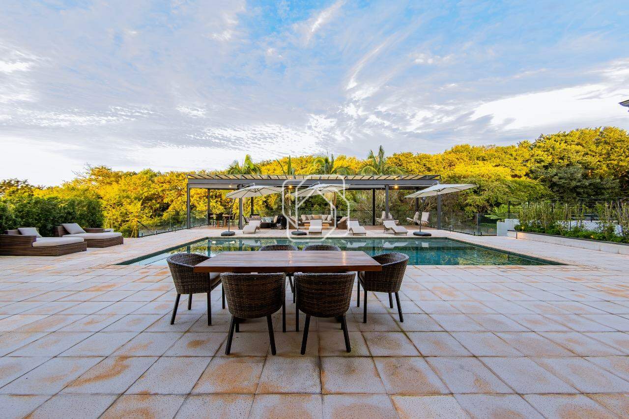 Casa de Condomínio à venda em Porto Feliz - SP - Fazenda Alvorada: Área da Piscina