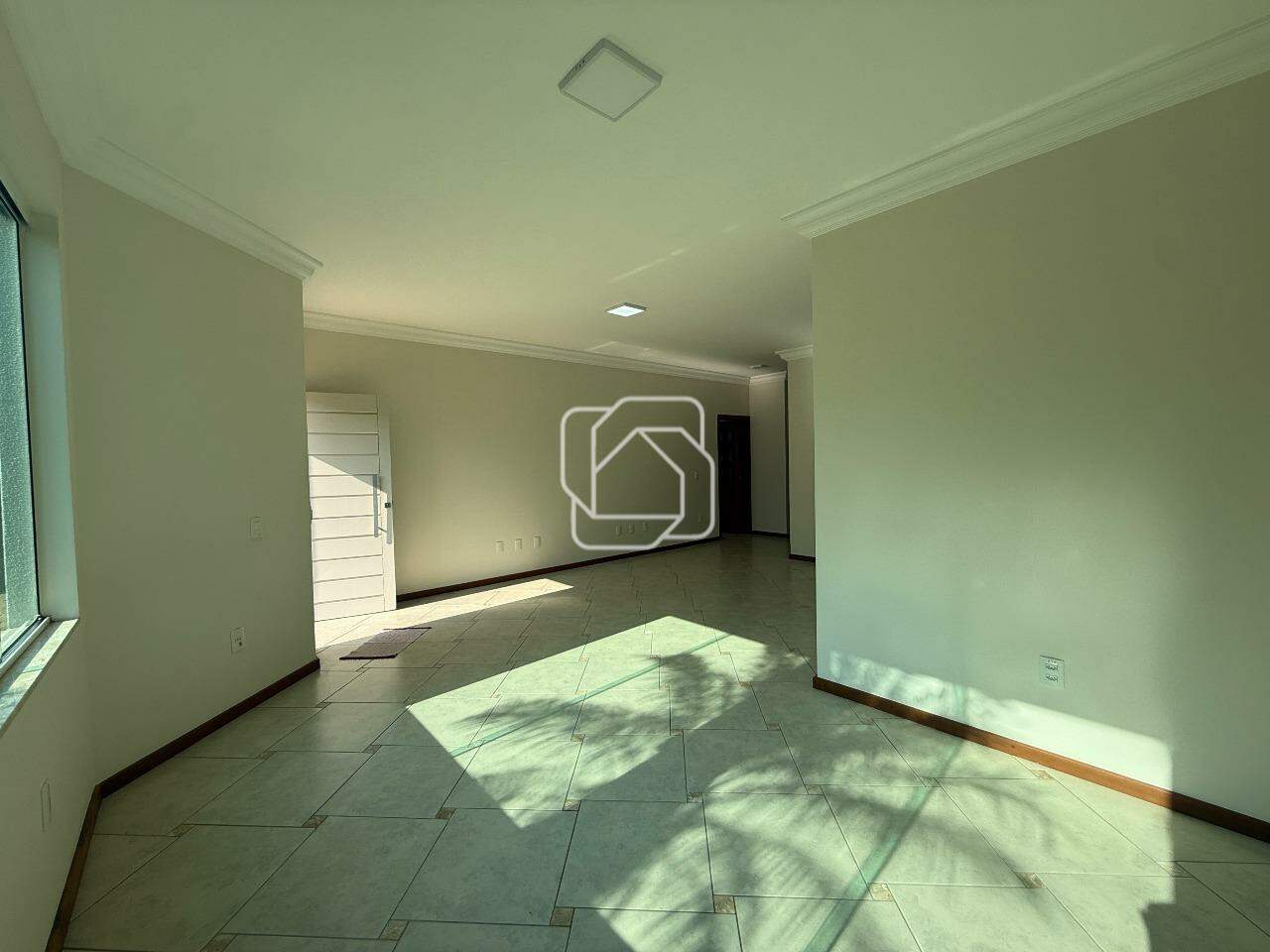 Casa de Condomínio à venda em Indaiatuba - SP - Jardim Villa Romana: Sala