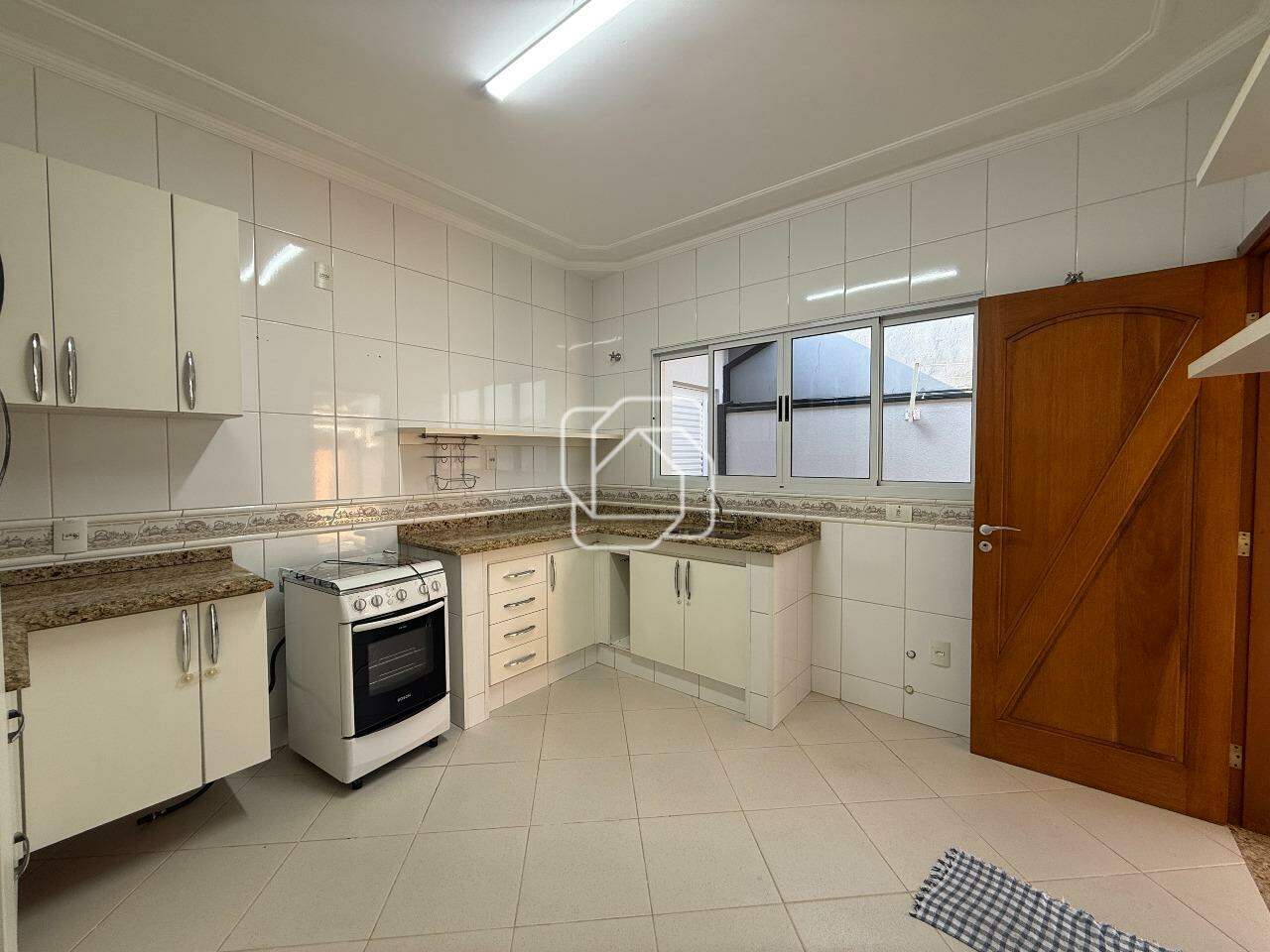 Casa de Condomínio à venda em Indaiatuba - SP - Jardim Villa Romana: Cozinha