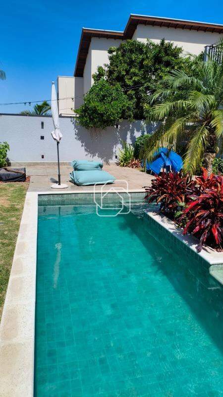 Casa de Condomínio à venda em Indaiatuba - SP - Jardim Residencial Santa Clara: Área da piscina