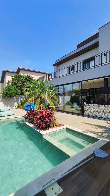 Casa de Condomínio à venda em Indaiatuba - SP - Jardim Residencial Santa Clara: Área da piscina