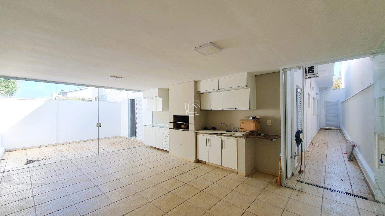 Casa de Condomínio para aluguel em Itu - SP - Parque do Varvito: