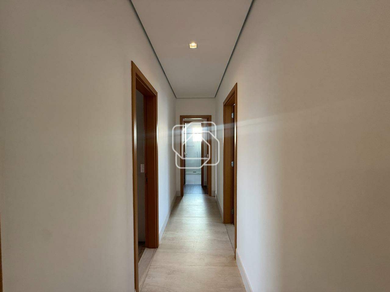Apartamento à venda em Indaiatuba - SP - Edifício Premiere: Corredor
