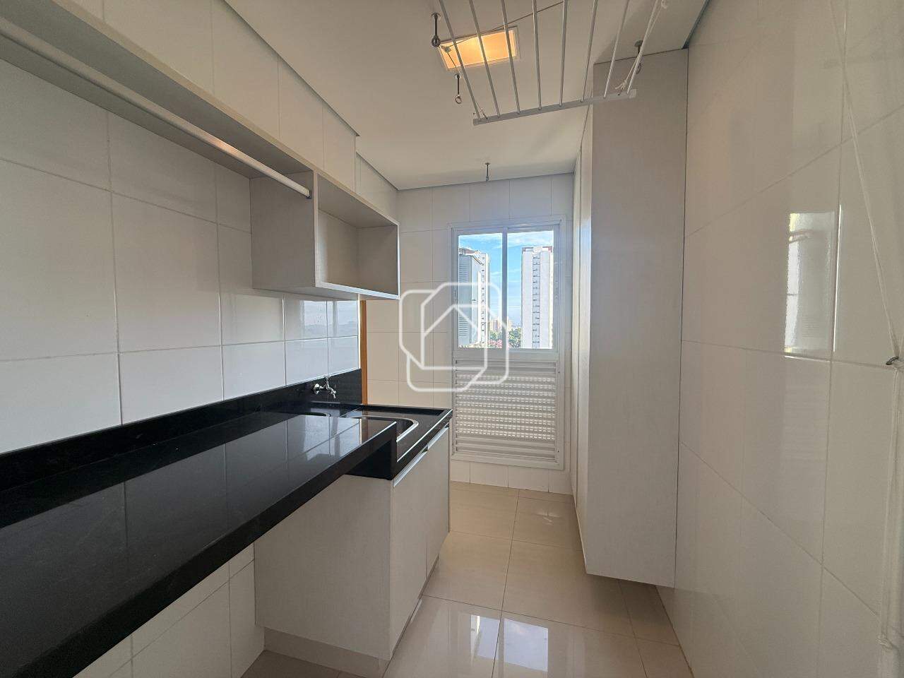 Apartamento à venda em Indaiatuba - SP - Edifício Premiere: Lavanderia