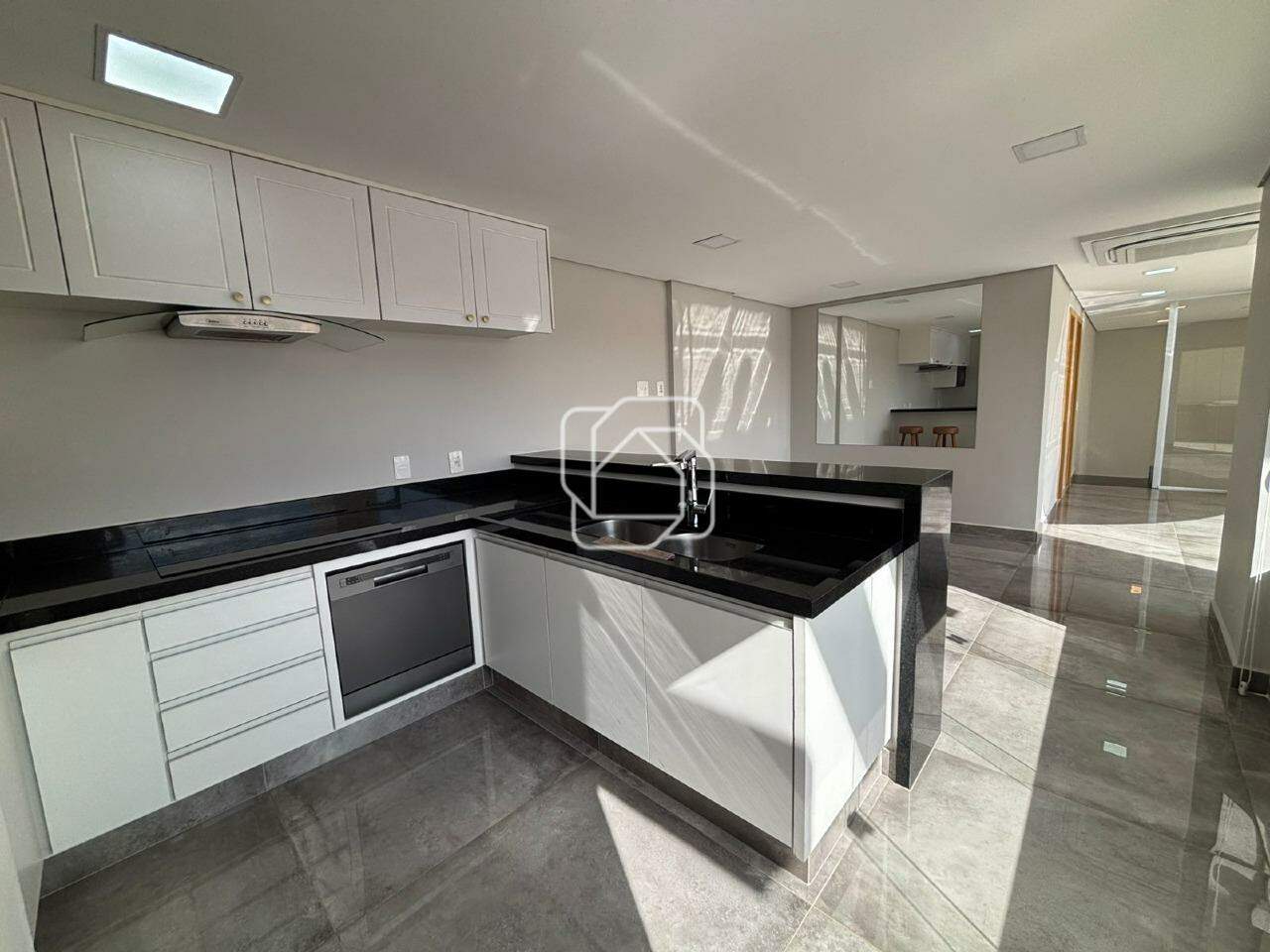 Apartamento para aluguel em Indaiatuba - SP - Condomínio Le Château Frontenac: