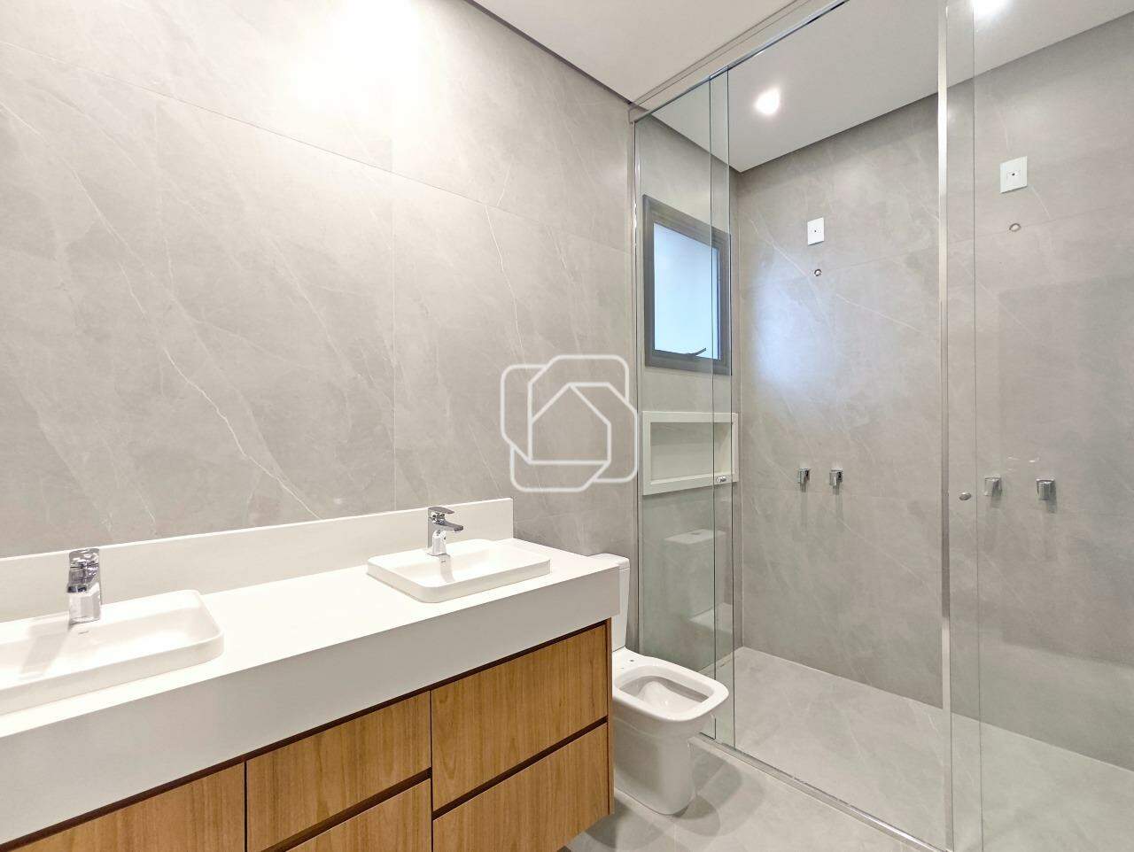 Casa de Condomínio à venda em Indaiatuba - SP - Residencial Evidências: Banheiro