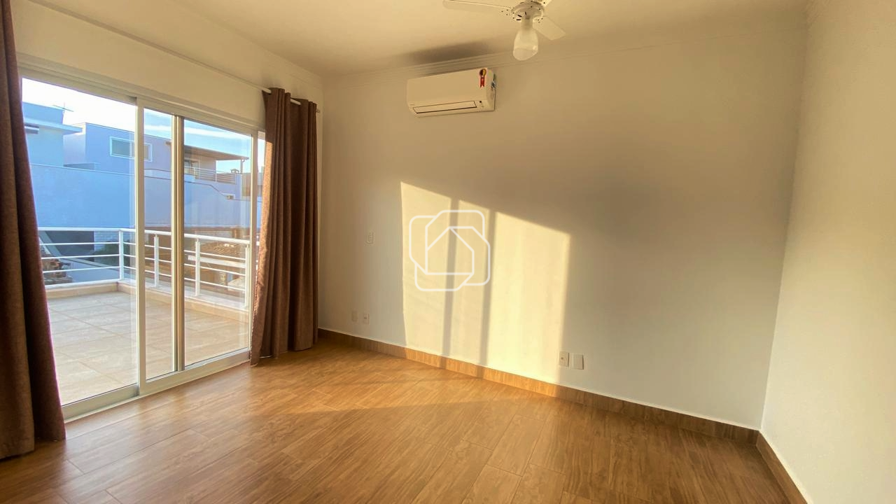 Casa de Condomínio para aluguel em Indaiatuba - SP - Jardim dos Lagos: SUITE