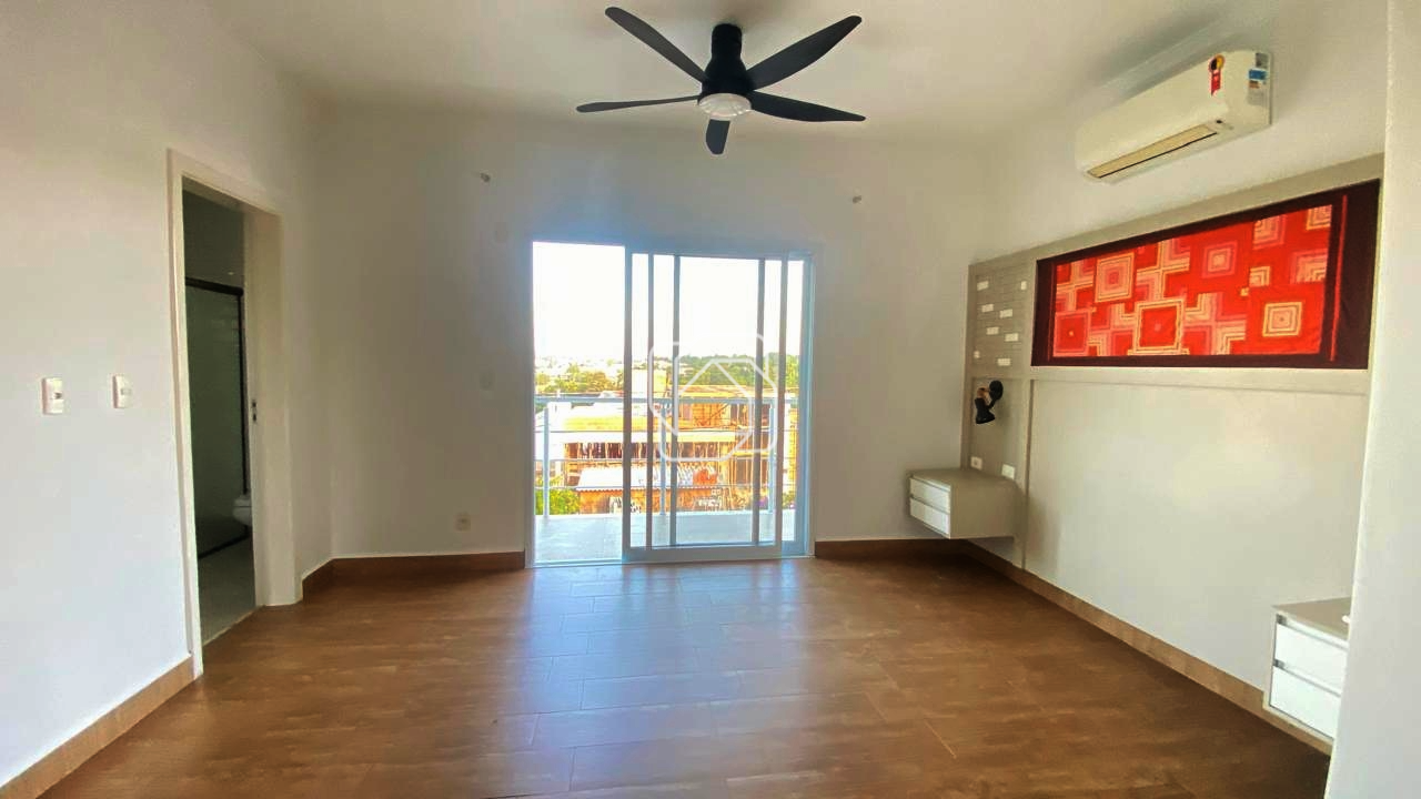 Casa de Condomínio para aluguel em Indaiatuba - SP - Jardim dos Lagos: SUITE