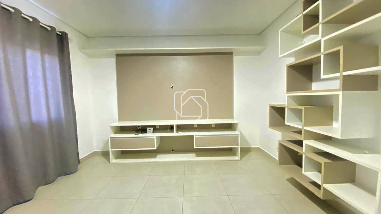 Casa de Condomínio para aluguel em Indaiatuba - SP - Jardim dos Lagos: SALA DE TV
