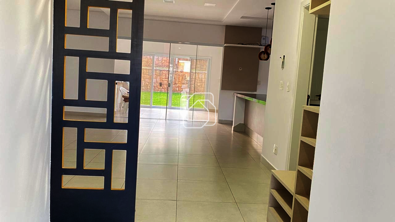 Casa de Condomínio para aluguel em Indaiatuba - SP - Jardim dos Lagos: HALL