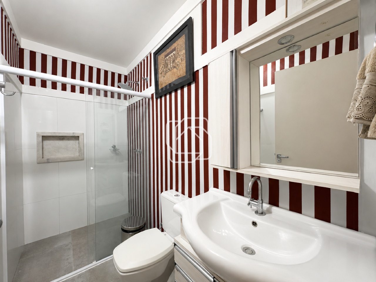 Casa de Condomínio para aluguel em Indaiatuba - SP - Condomínio Terra Magna: WC Suite 3
