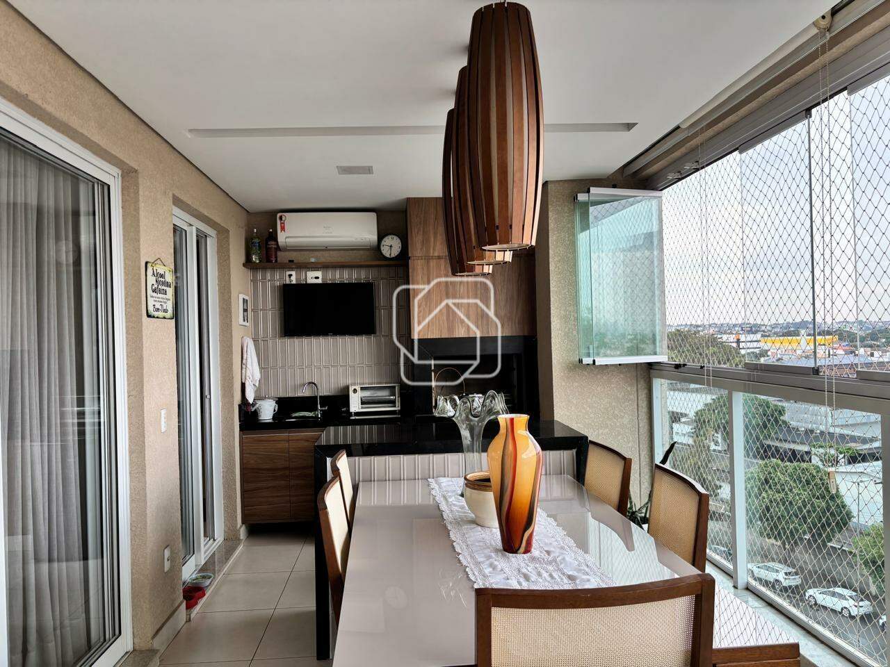 Apartamento para aluguel em Indaiatuba - SP - Edificio Majestic: 