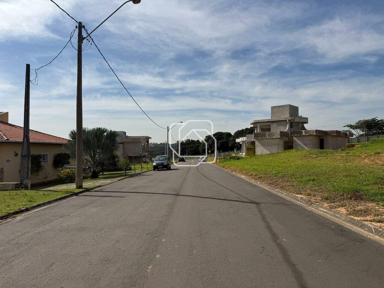 Terreno à venda em Indaiatuba - SP - Jardim Quintas da Terracota: Rua do terreno