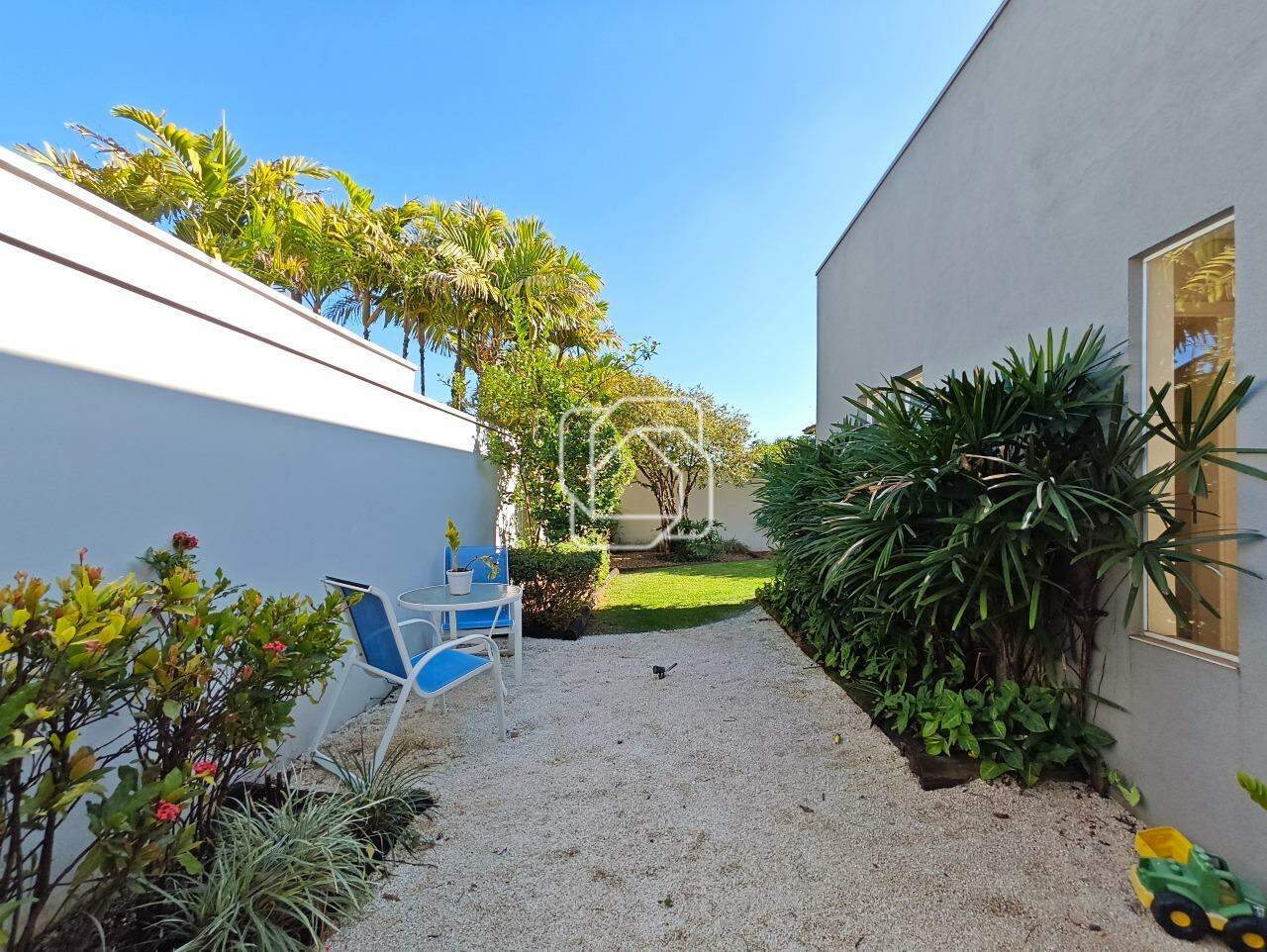 Casa de Condomínio à venda em Indaiatuba - SP - Jardim Vila Paradiso: Área externa