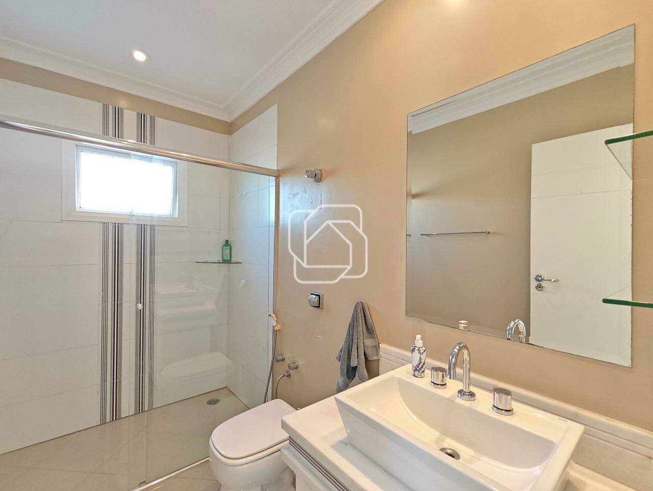 Casa de Condomínio à venda em Indaiatuba - SP - Jardim Vila Paradiso: Banheiro