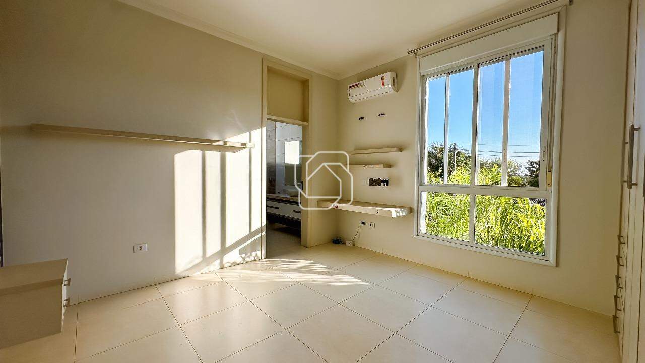Casa de Condomínio à venda em Salto - SP - Condomínio Monte Belo: 