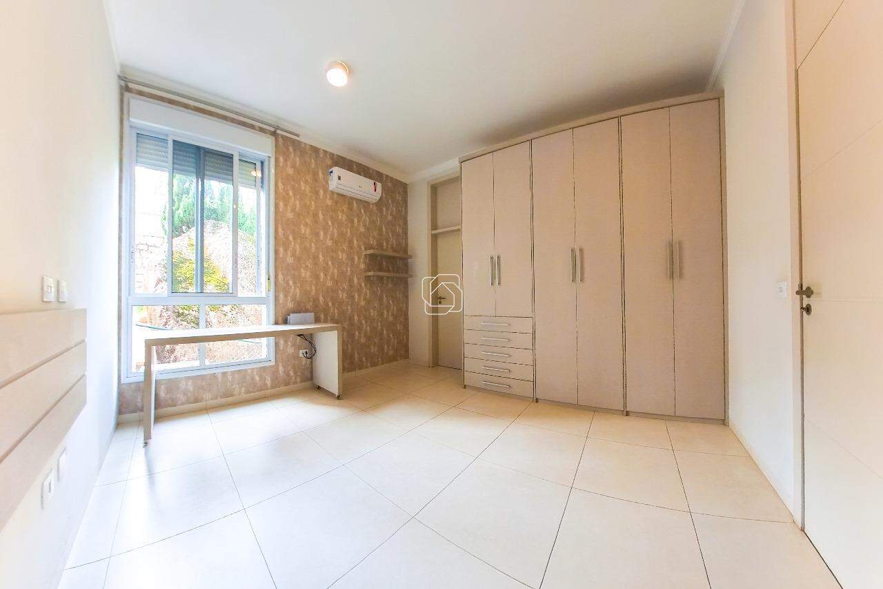 Casa de Condomínio à venda em Salto - SP - Condomínio Monte Belo: