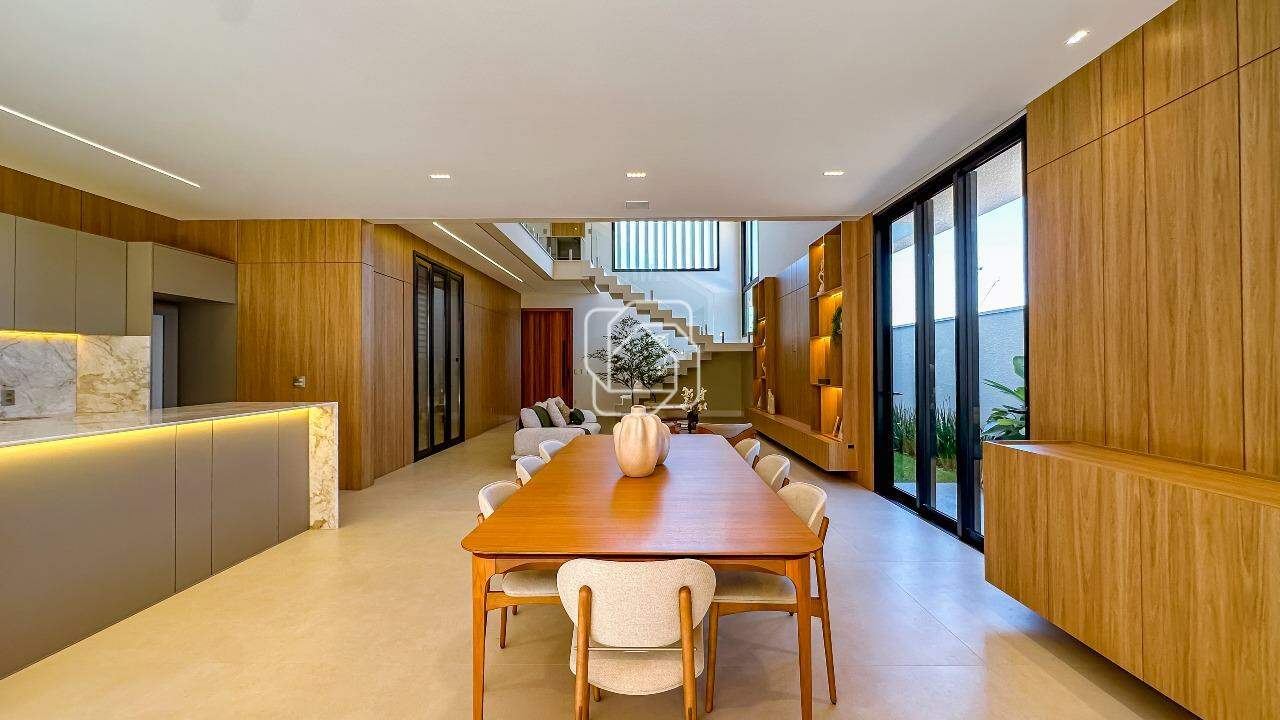 Casa de Condomínio à venda em Indaiatuba - SP - Jardim Residencial Santa Clara: Sala de jantar