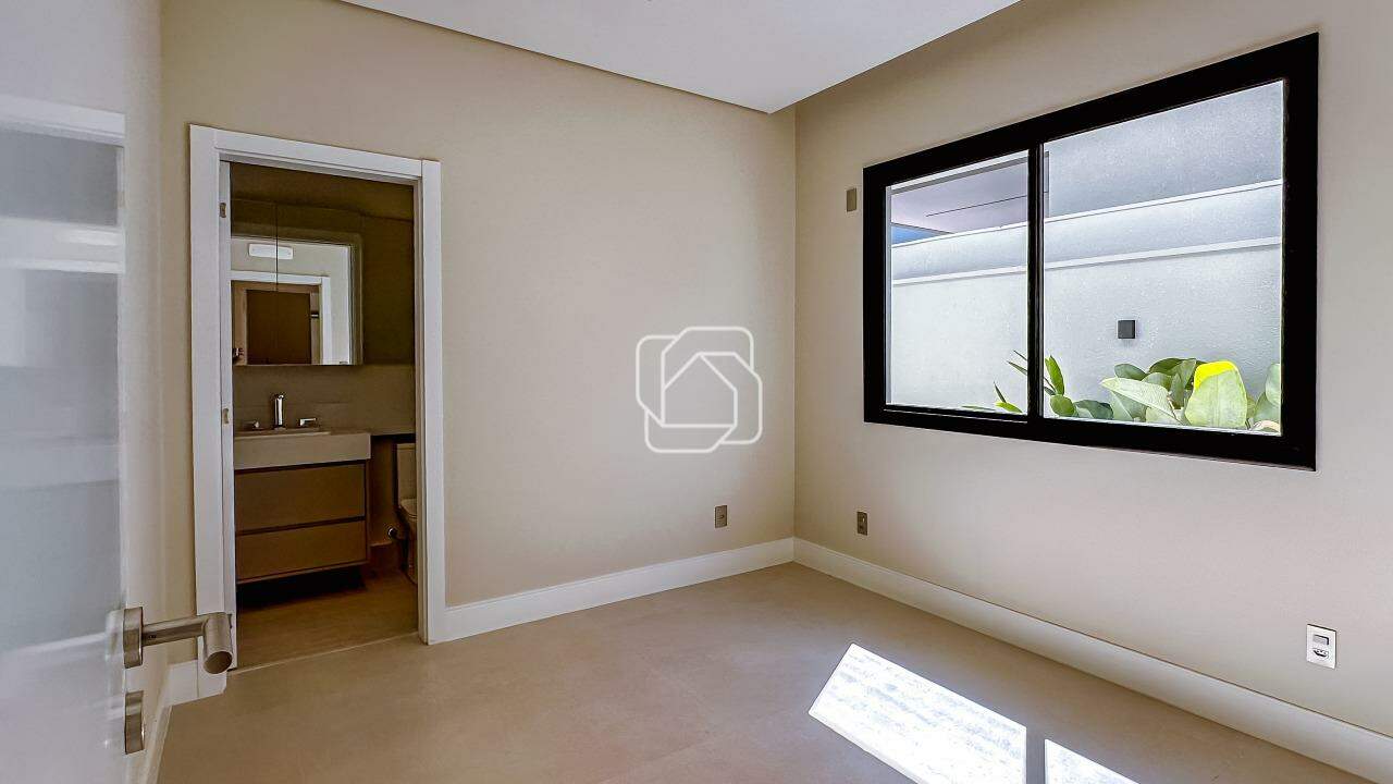 Casa de Condomínio à venda em Indaiatuba - SP - Jardim Residencial Santa Clara: Dormitório