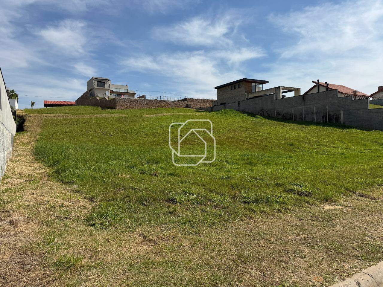 Terreno à venda em Indaiatuba - SP - Jardim Quintas da Terracota: Visão geral do terreno