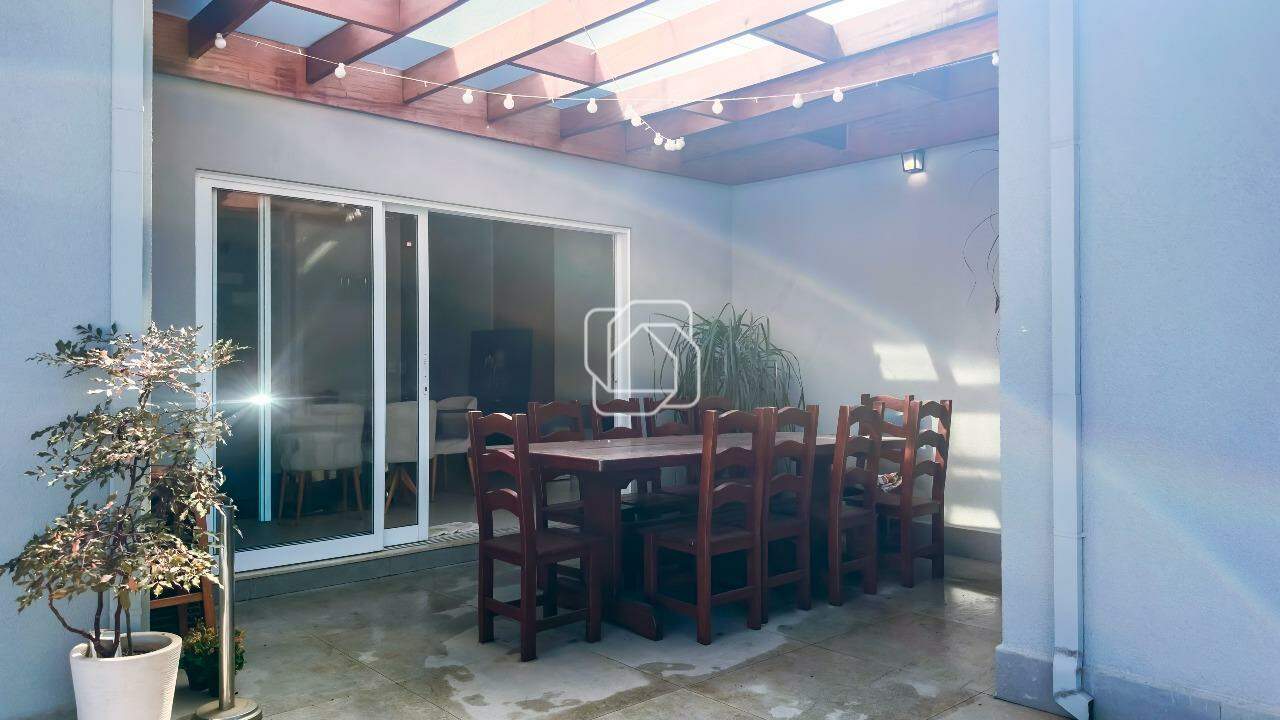 Casa de Condomínio à venda em Salto - SP - Residencial Primavera: Área integrada