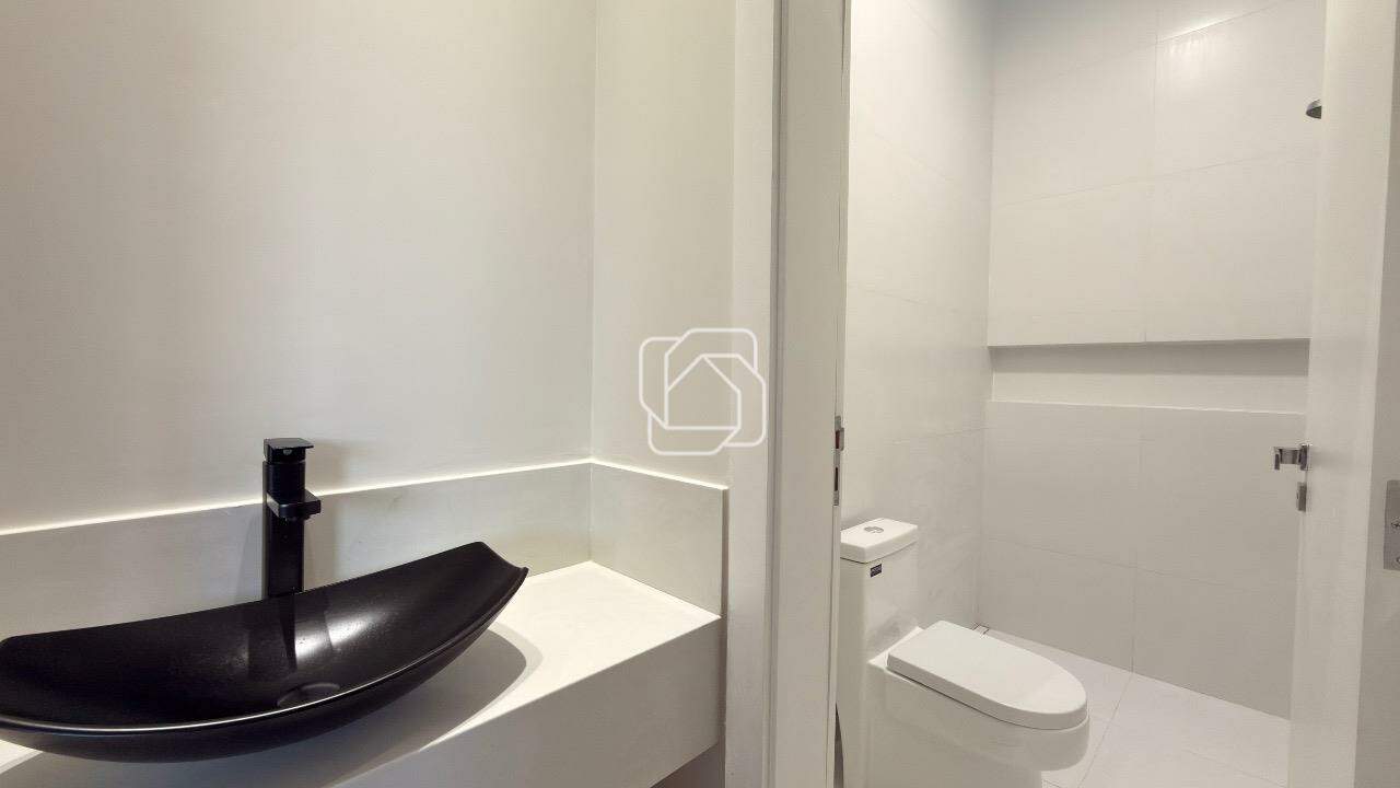 Casa de Condomínio à venda em Indaiatuba - SP - Residencial London Park: Banheiro