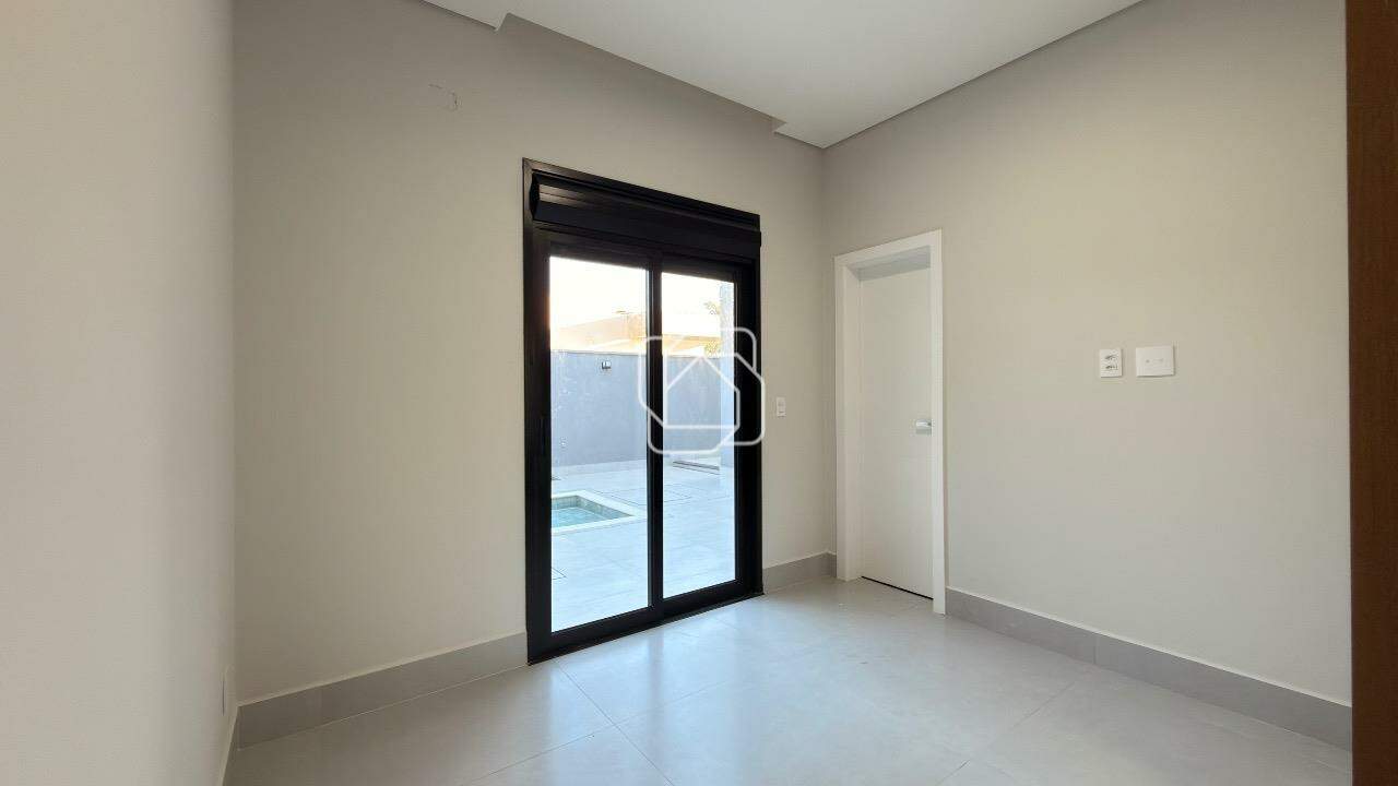 Casa de Condomínio à venda em Indaiatuba - SP - Residencial London Park: Dormitório