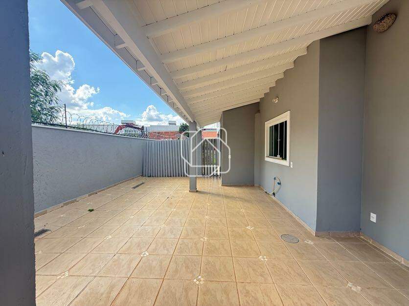 Casa de Condomínio para aluguel em Indaiatuba - SP - Jardim Portal de Itaici: Área externa