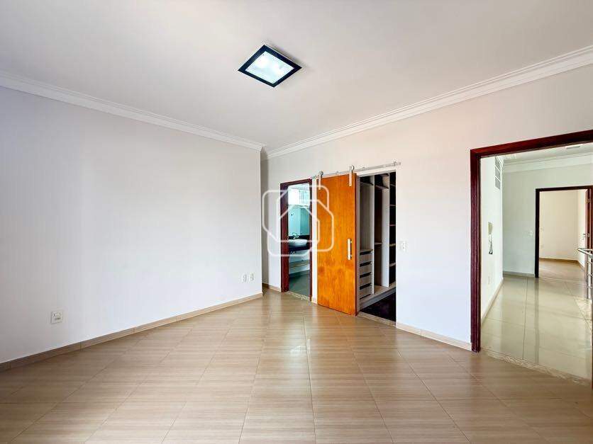 Casa de Condomínio para aluguel em Indaiatuba - SP - Jardim Portal de Itaici: Dormitório