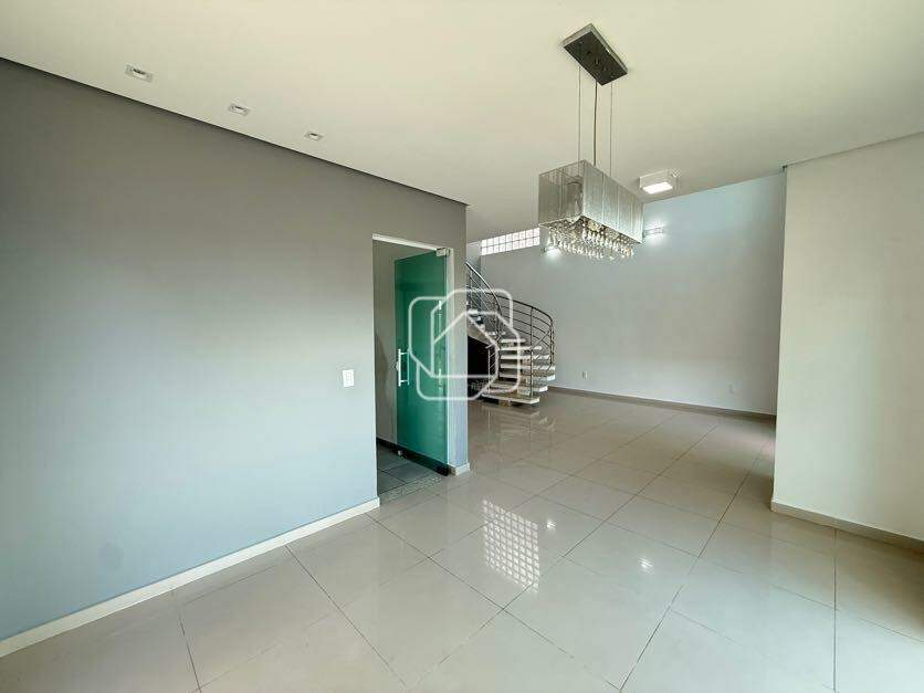 Casa de Condomínio para aluguel em Indaiatuba - SP - Jardim Portal de Itaici: Ambientes integrados