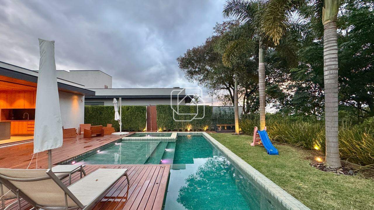 Casa de Condomínio à venda em Itu - SP - Residencial Parque Campos de Santo Antônio II: Área da piscina 