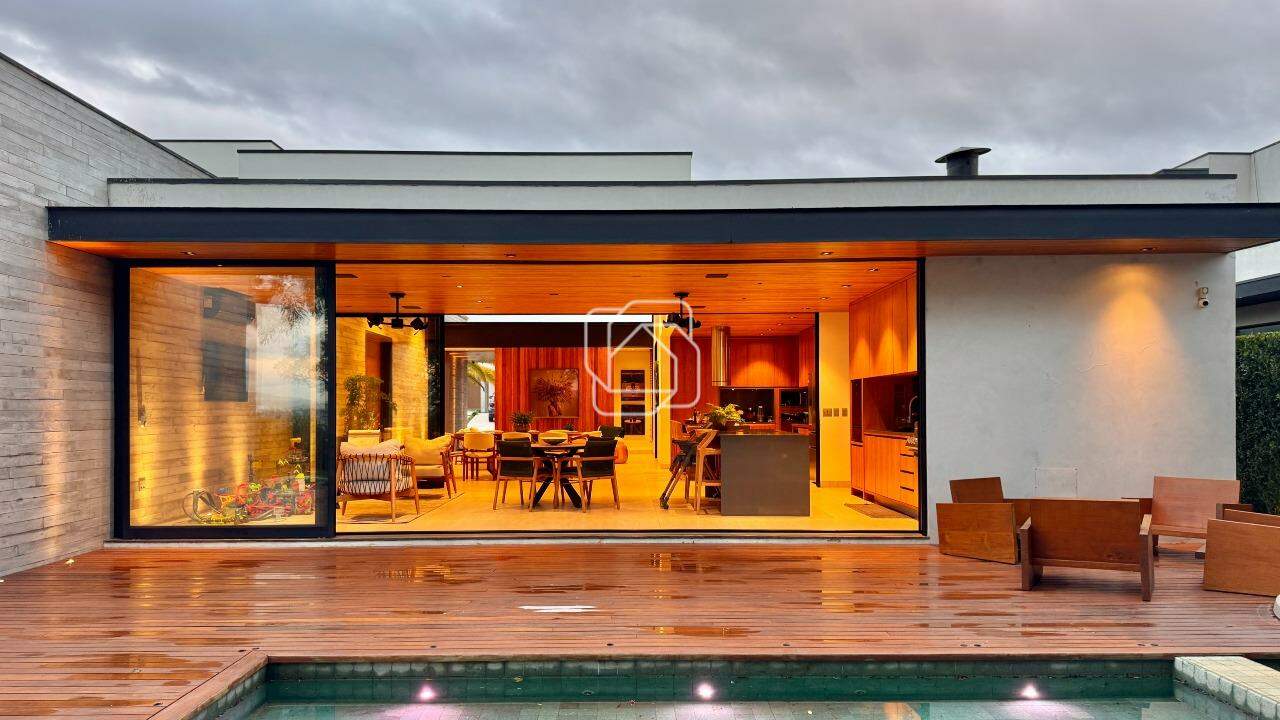 Casa de Condomínio à venda em Itu - SP - Residencial Parque Campos de Santo Antônio II: Área da piscina 