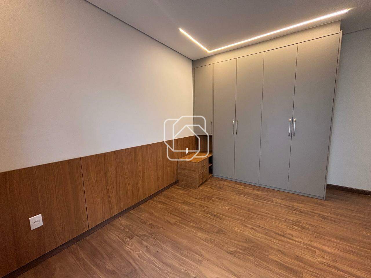 Casa de Condomínio para aluguel em Indaiatuba - SP - Vila Inglesa: