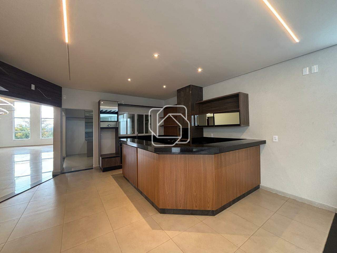 Casa de Condomínio para aluguel em Indaiatuba - SP - Vila Inglesa: