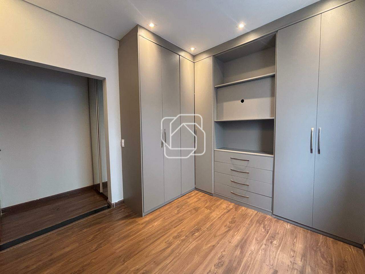 Casa de Condomínio para aluguel em Indaiatuba - SP - Vila Inglesa:
