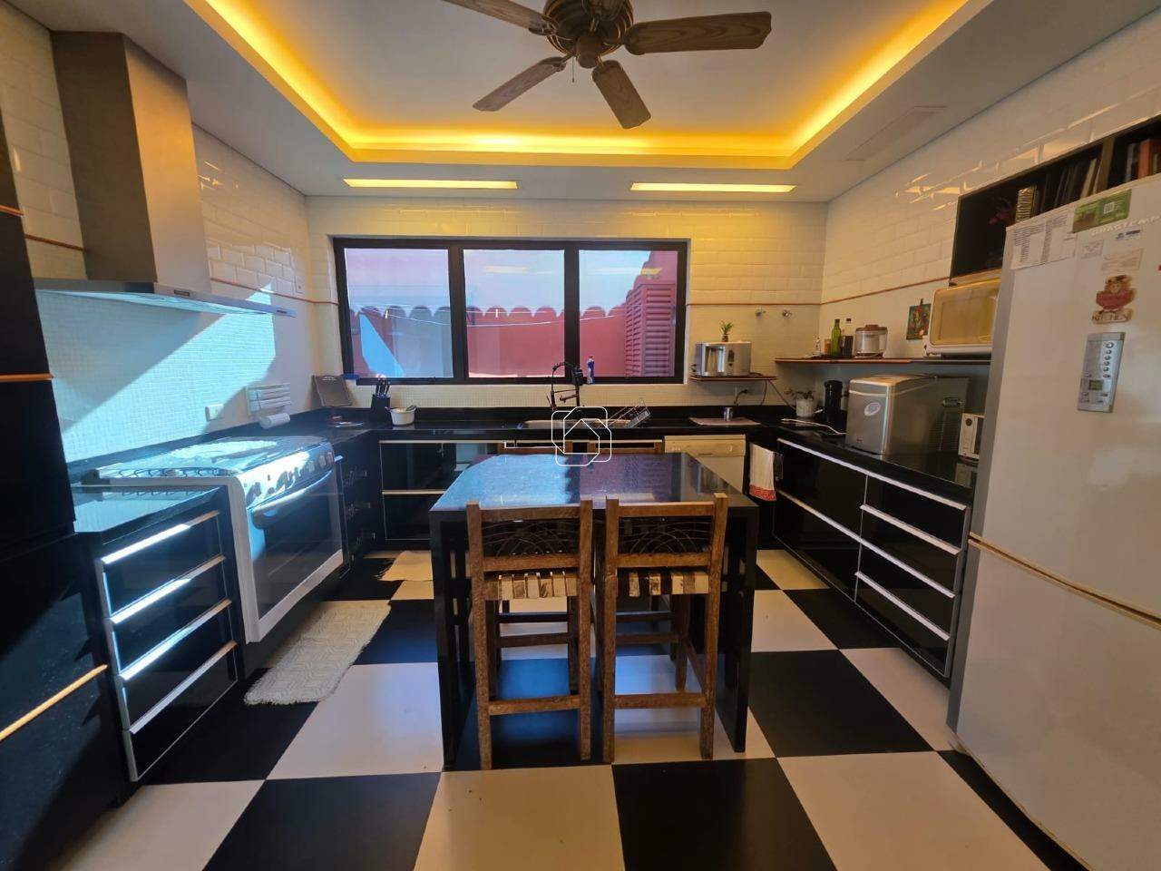 Casa de Condomínio à venda em Itu - SP - Condomínio Terras de São José: 