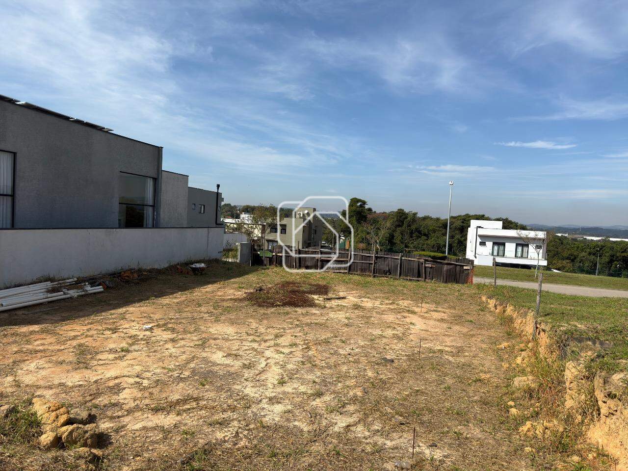 Terreno à venda em Itu - SP - Alphaville Castelo Itu: Visão ampla do terreno
