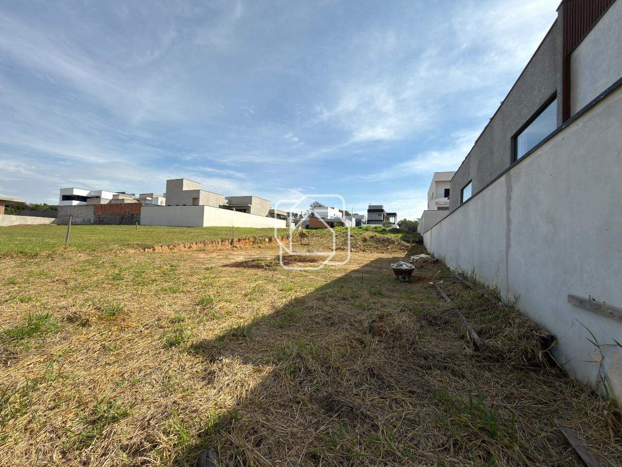 Terreno à venda em Itu - SP - Alphaville Castelo Itu: Visão ampla do terreno