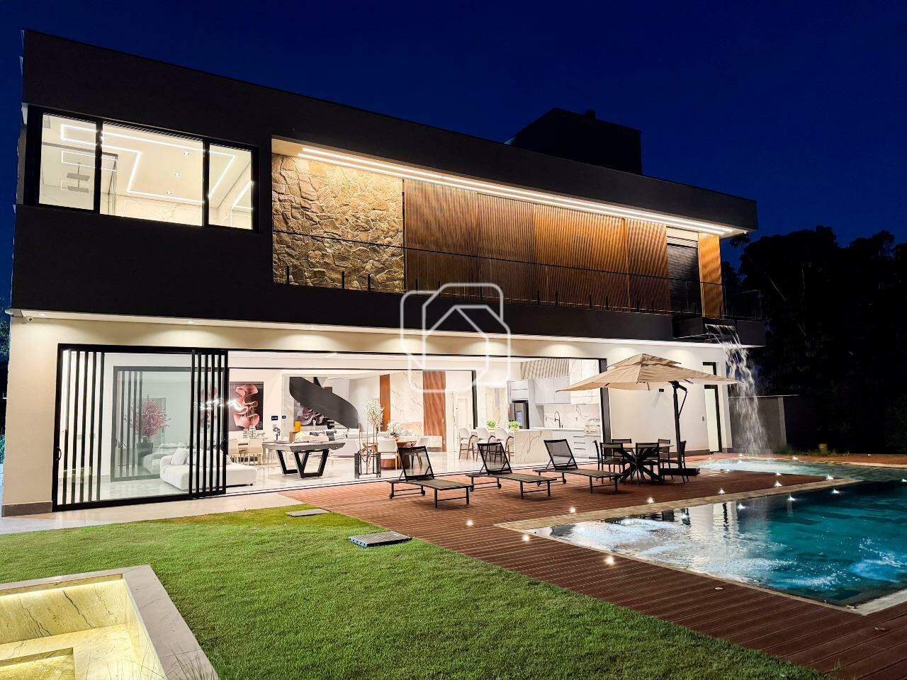 Casa de Condomínio para aluguel em Itu - SP - Condomínio Terras de São José: Área da piscina
