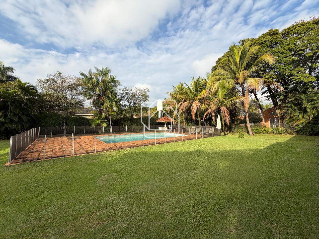 Casa de Condomínio à venda em Indaiatuba - SP - Chácara Polaris: Área da piscina